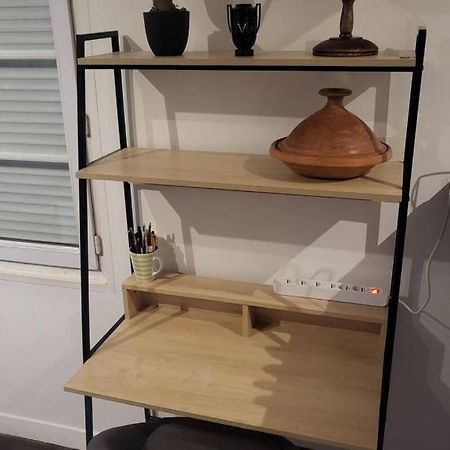 T2 Cosy Autonome H24 Parking Prive Attenant Tv 165Cm Netflix Wi-Fi Au Rez-De-Chaussee Alençon المظهر الخارجي الصورة